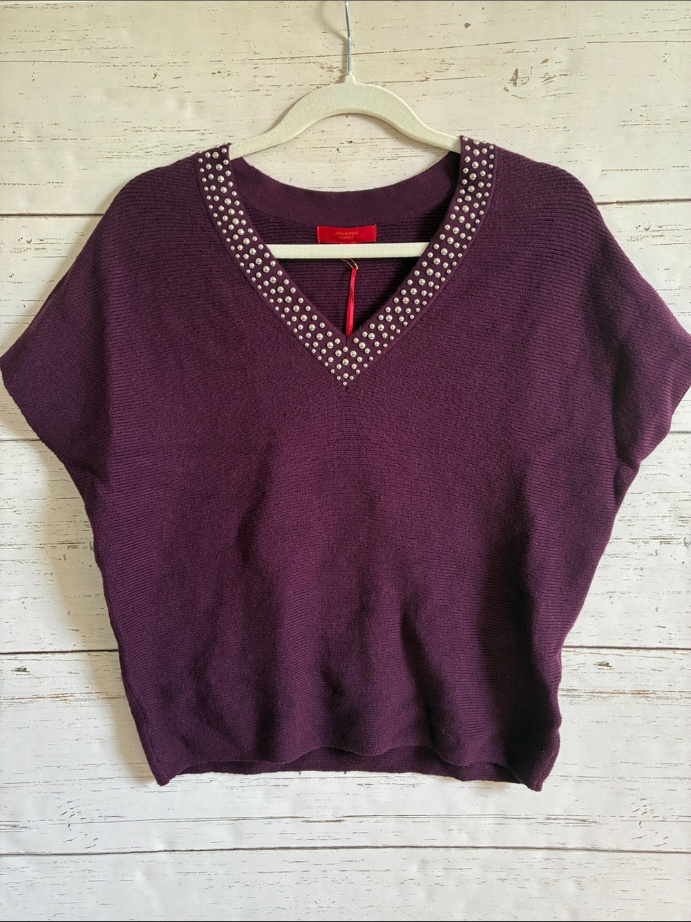 Jennifer Lopez Short Sleeved Studded V Neck Plum Sweater, sz L, NWT